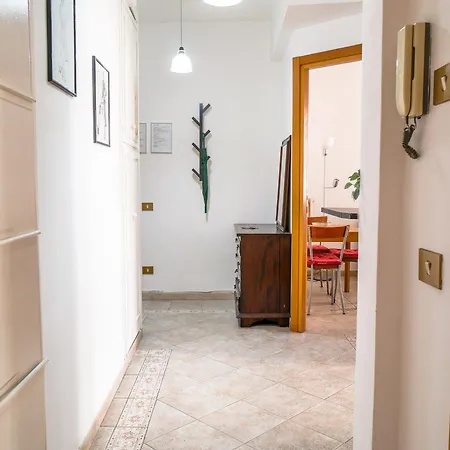 Modern 1 Bedroom Near Metro *