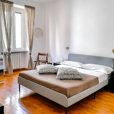 Apartment Modern 1 Bedroom Near Metro