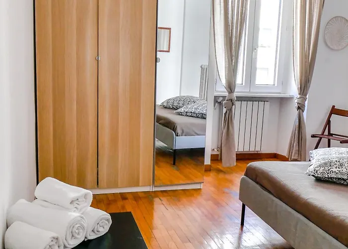Modern 1 Bedroom Near Metro דירה רומא